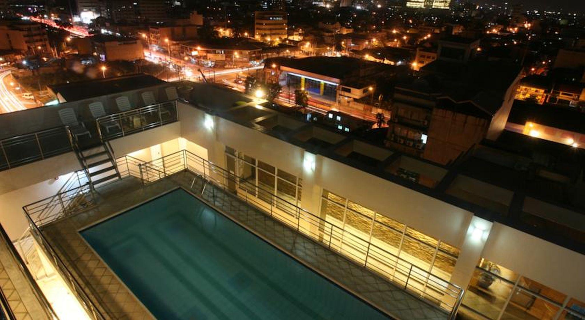 Herald Suites Solana Manila Bagian luar foto
